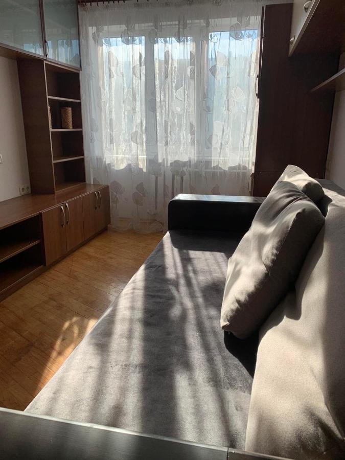 Apartment Next To Metro Station Pechersk Kyiv Exterior photo