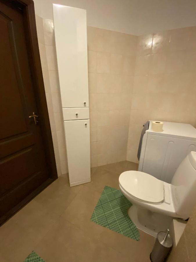 Apartment Next To Metro Station Pechersk Kyiv Exterior photo